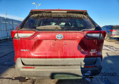 2021 Toyota Rav4 Xle from USA, damaged, VIN 4T3RWRFV5MU047149